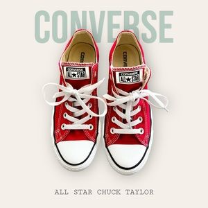 All-Star Chuck Taylor Converse Vintage Red Shoes in Women’s Size 8.5
